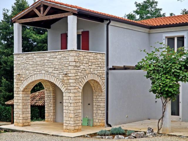 ISTRIA, SVETI LOVREČ - Rural house with swimming pool