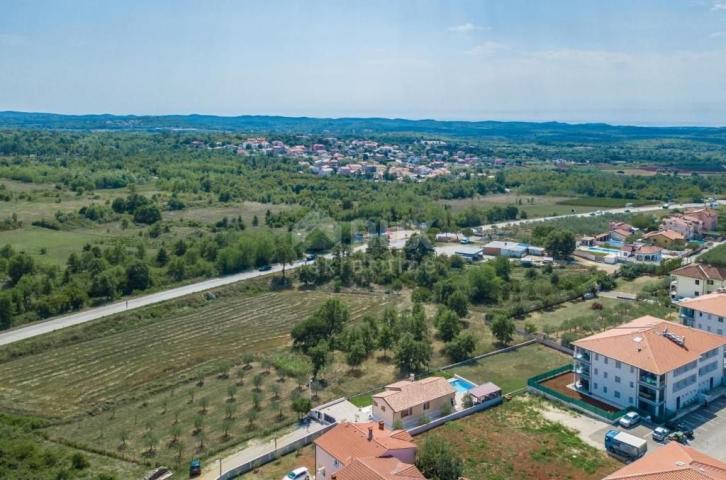 ISTRIEN, POREČ - Gepflegtes einstöckiges Haus mit großem Garten