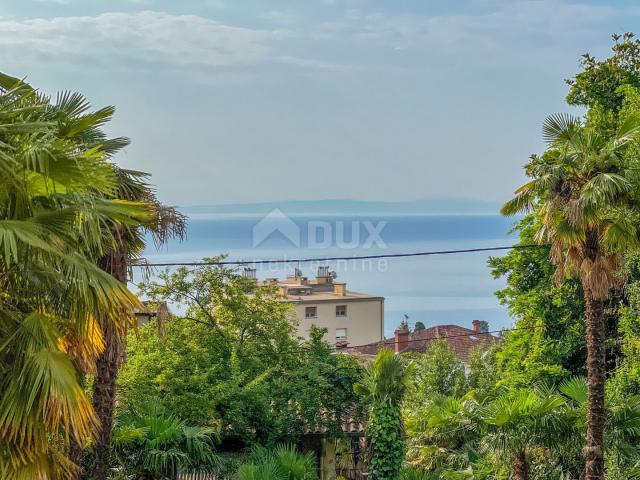 OPATIJA, ZENTRUM - Rustikales Steinhaus mit Garten oberhalb des Zentrums von Opatija, Meerblick