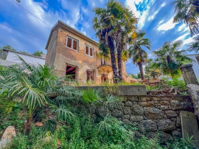 OPATIJA, CENTER - rustic stone house with garden above the center of Opatija, sea view