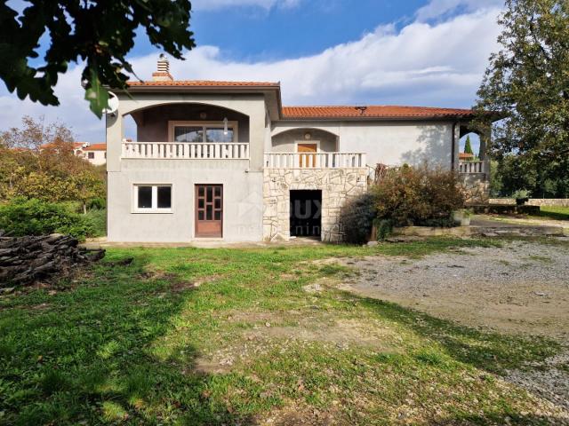 ISTRIA, LABIN - House in the suburbs