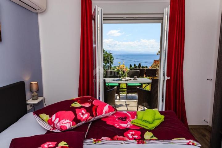 OPATIJA, LOVRAN, IKA- villa 380m2 s panoramskim pogledom na more i bazenom + uređena okućnica 700m2