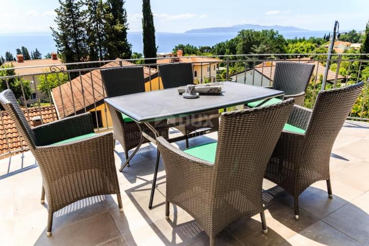 OPATIJA, LOVRAN, IKA- villa 380m2 s panoramskim pogledom na more i bazenom + uređena okućnica 700m2