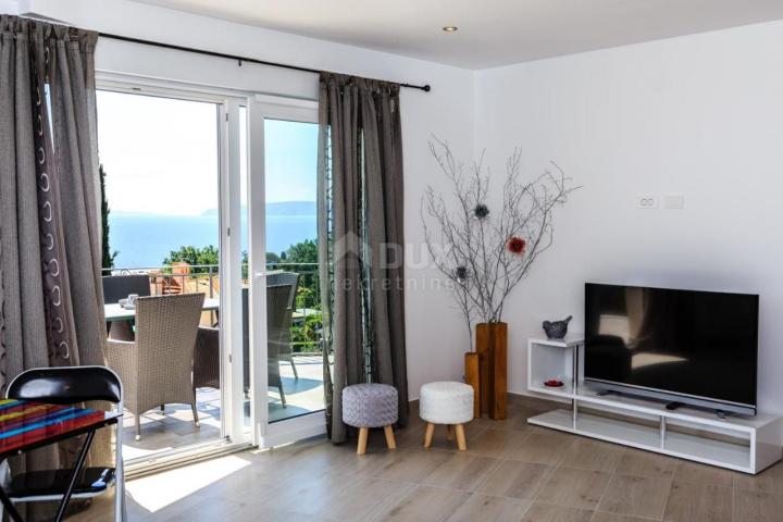 OPATIJA, LOVRAN, IKA- villa 380m2 s panoramskim pogledom na more i bazenom + uređena okućnica 700m2