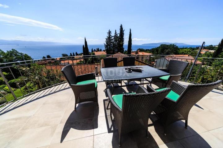 OPATIJA, LOVRAN, IKA- villa 380m2 s panoramskim pogledom na more i bazenom + uređena okućnica 700m2