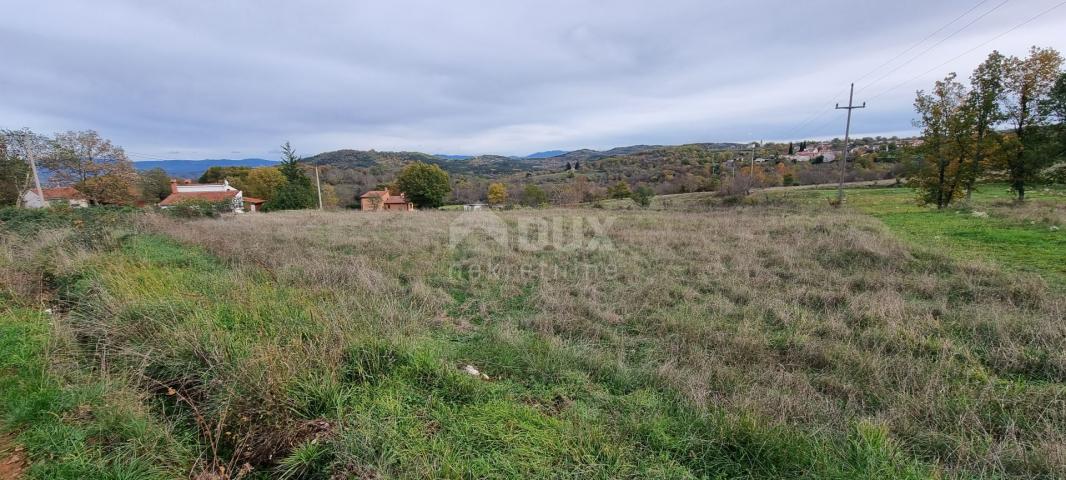 ISTRA, RAKOTULE - Građevinsko zemljište na odličnoj lokaciji