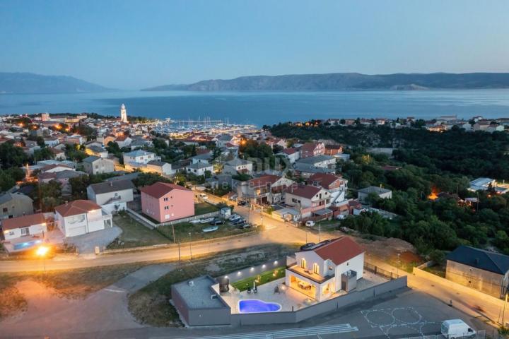 NOVI VINODOLSKI - Moderna vila s bazenom u blizini mora