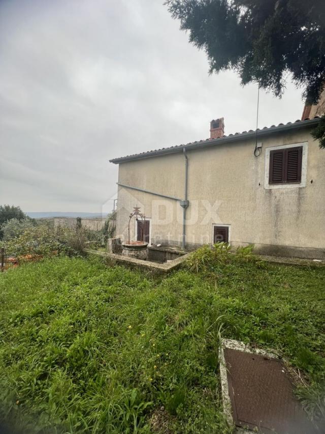 ISTRIEN, LABIN - Haus am Dorfrand mit Blick auf die Natur