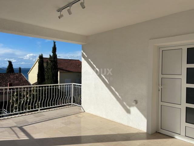 PAKOŠTANE, DRAGE - Apartmenthaus mit Meerblick