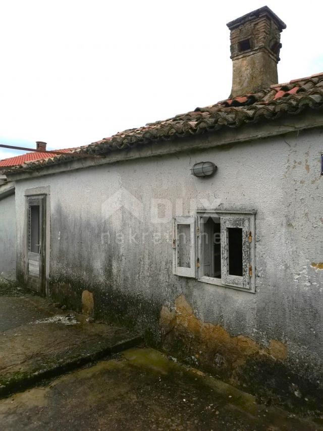 KRK ISLAND, DOBRINJ (surroundings) - Antique for complete renovation