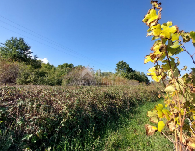 ISTRIA, LABIN - Spacious building plot