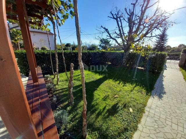 OPATIJA, MATULJI - Einfamilienhaus mit schönem Garten oberhalb des Zentrums von Opatija, Meerblick, 