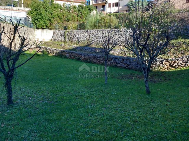 OPATIJA, MATULJI - Einfamilienhaus mit schönem Garten oberhalb des Zentrums von Opatija, Meerblick, 