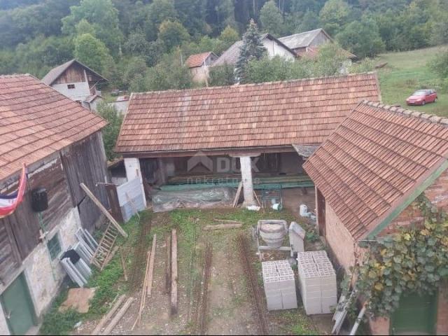 OTOČAC, BRINJE - Kuća u roh-bau fazi s 42. 800 m2 okućnice