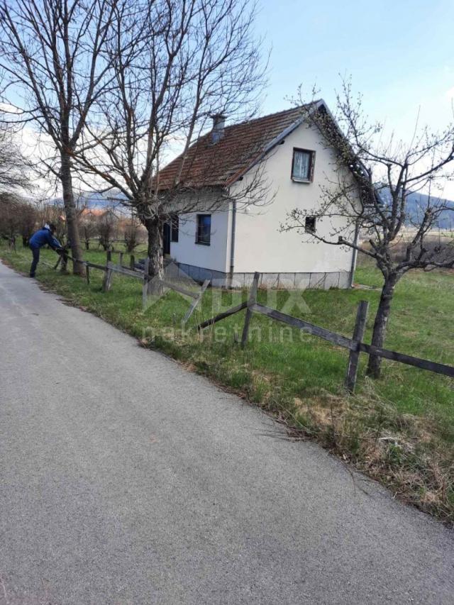 OGULIN, LIČKA JESENICA - KUĆA U PRIRODI + ZEMLJIŠTE!!!