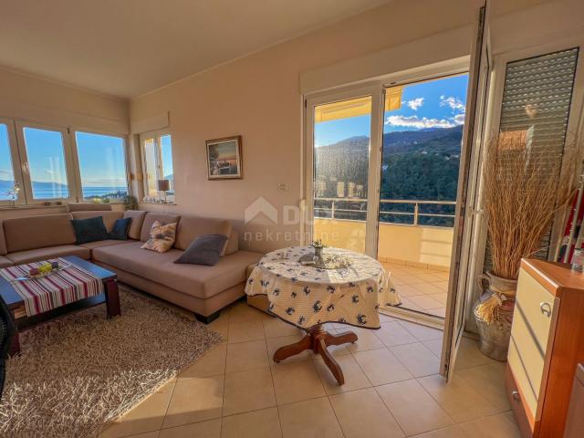 OPATIJA, IČIĆI - larger apartment with terrace, panoramic sea view, 250 meters from the beach