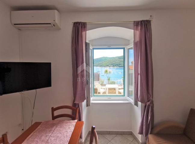 ISTRIA, RABAC - Two apartments, first row to the sea