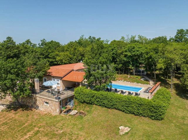 ISTRIA, LABIN - Secluded house with swimming pool