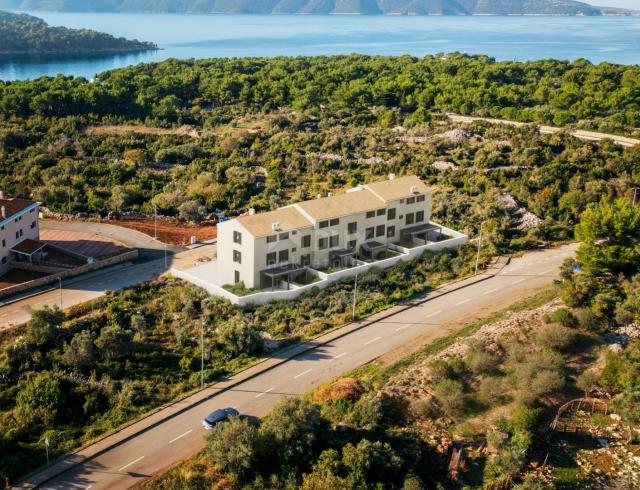 CRES ISLAND, MELIN, 2-Zimmer-Wohnung in einem neuen Gebäude in toller Lage