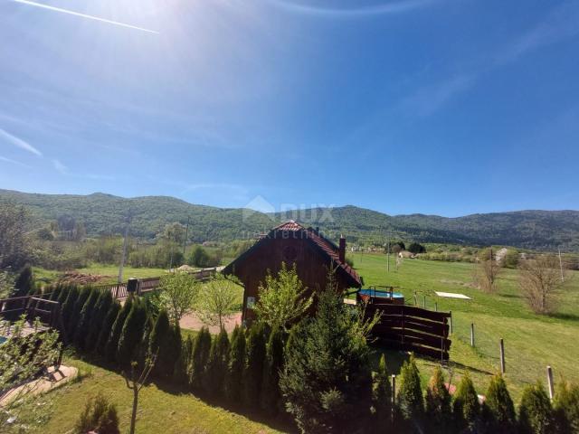 OTOČAC, LIČKO LEŠČE - Idyllisches Haus mit Swimmingpool