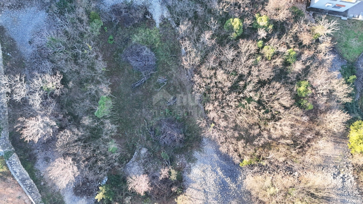 INSEL KRK, VRBNIK (Mitte) - Baugrundstück + konzeptionelle Lösung mit einzigartigem Design