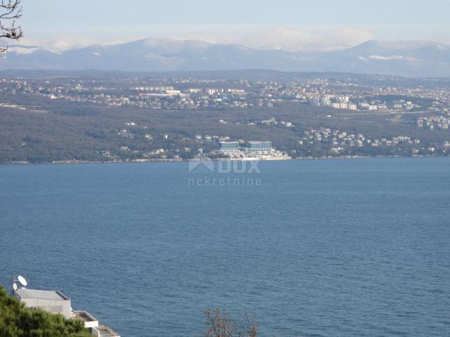 OPATIJA- stan 102m2 DB+3S s panoramskim pogledom na more + okućnica