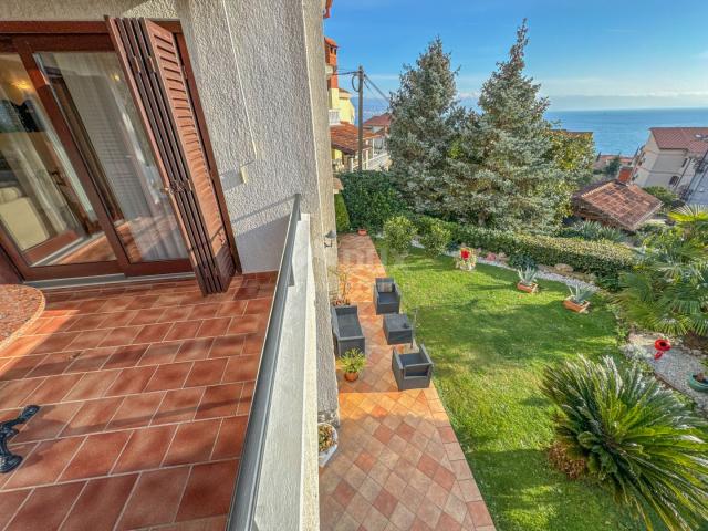 OPATIJA, IČIĆI – wunderschönes Haus mit 4 Wohnungen, Garten, nahe am Meer und Opatija