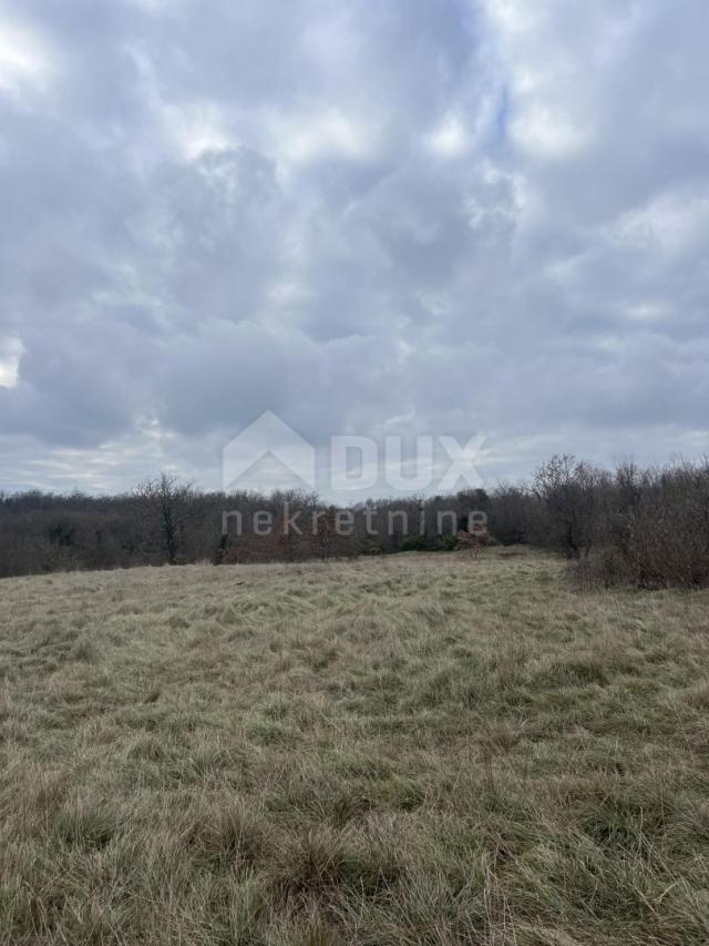 ISTRIA, LABIN - Building land near the city center