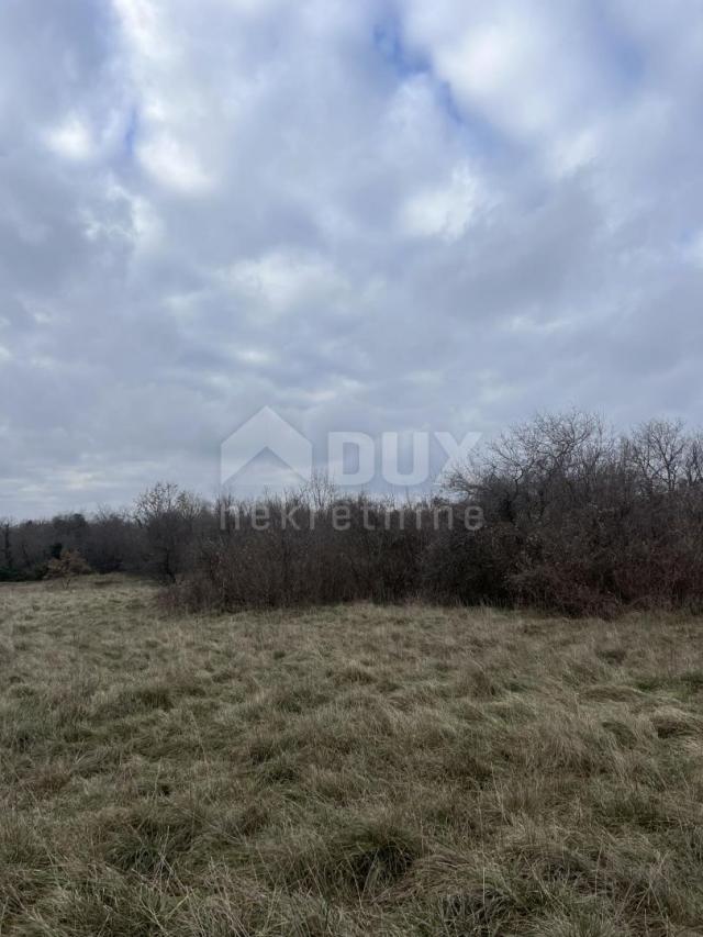 ISTRIA, LABIN - Building land near the city center