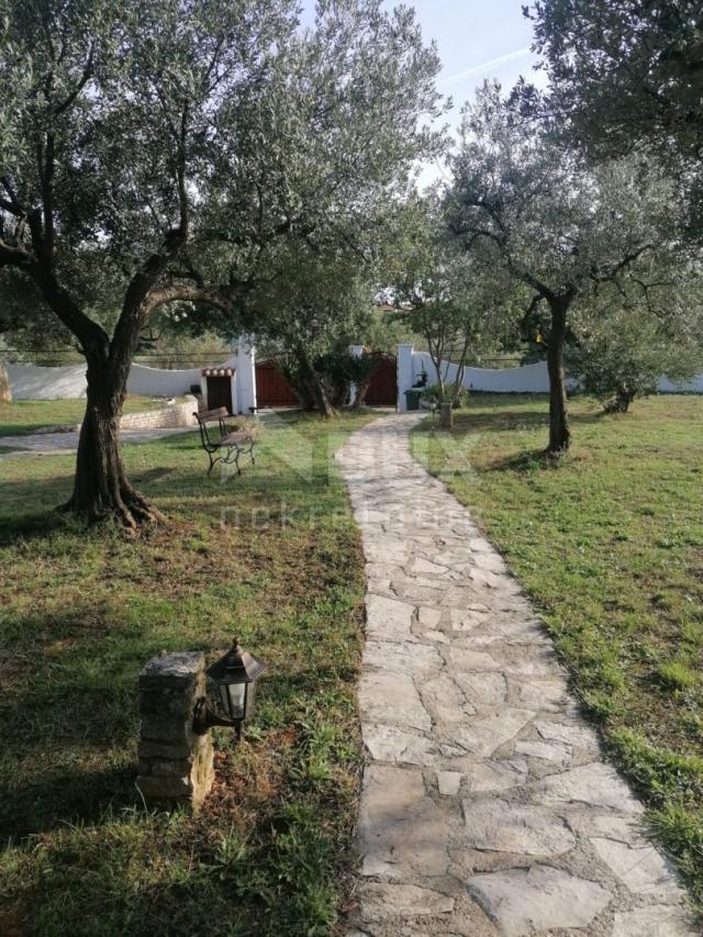 ISTRIEN, GALIŽANA - Ein einzigartiges Landhaus mit Blick auf die Brijuni-Inseln!