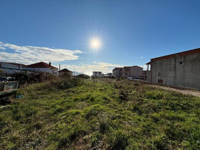 BIOGRAD, PAKOŠTANE - Lease of construction land 150 m from the sea