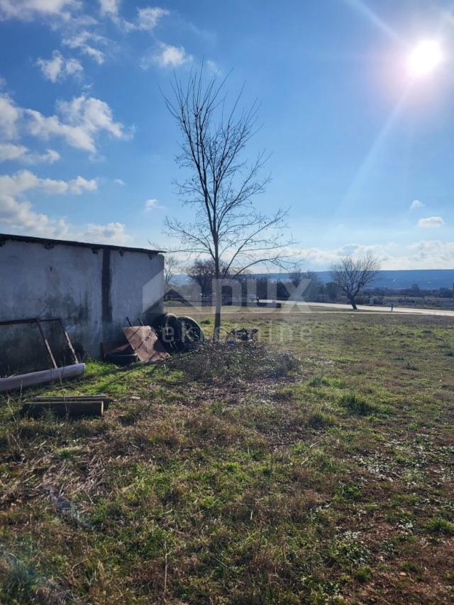 BIOGRAD, RAŠTANE GORNJE - Steinhaus auf einem Grundstück von 2300 m2