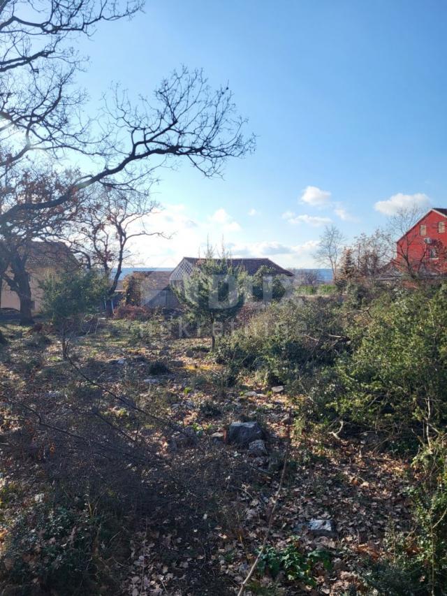 BIOGRAD, RAŠTANE GORNJE - Steinhaus auf einem Grundstück von 2300 m2