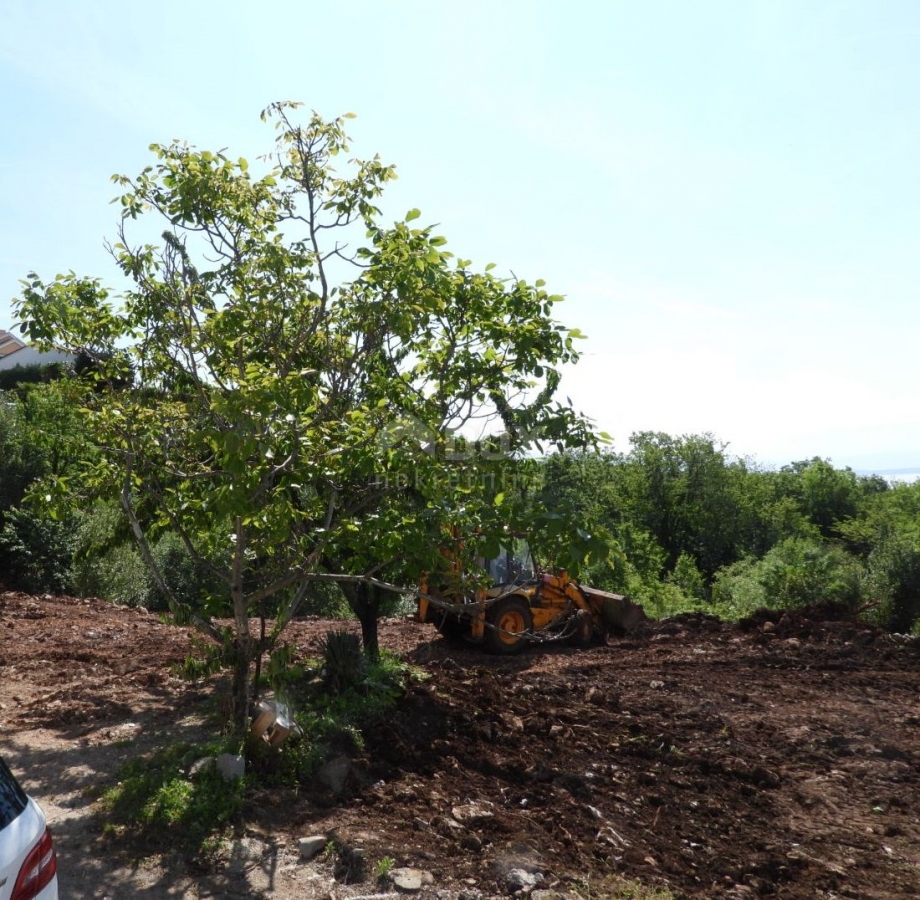 KASTAV, RUBEŠI- građevinsko zemljište 1957m2 s pogledom na more za stambenu zgradu– stanove/ obitelj