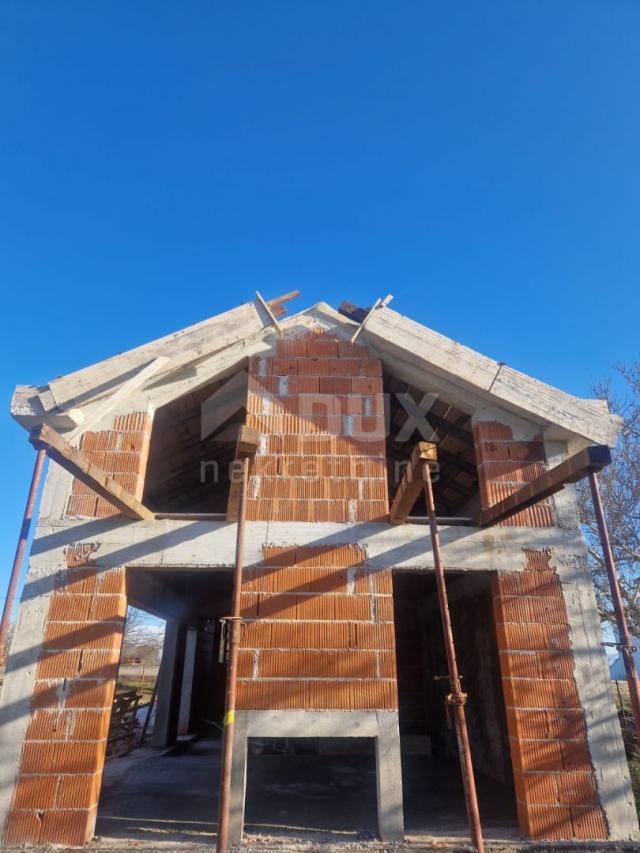 ZADAR, ŽERAVA - Newly built house with swimming pool