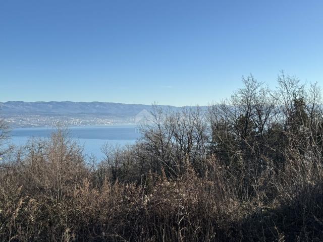 OPATIJA, LOVRAN – Baugrundstück 1745 m2 mit herrlichem Blick auf das Meer