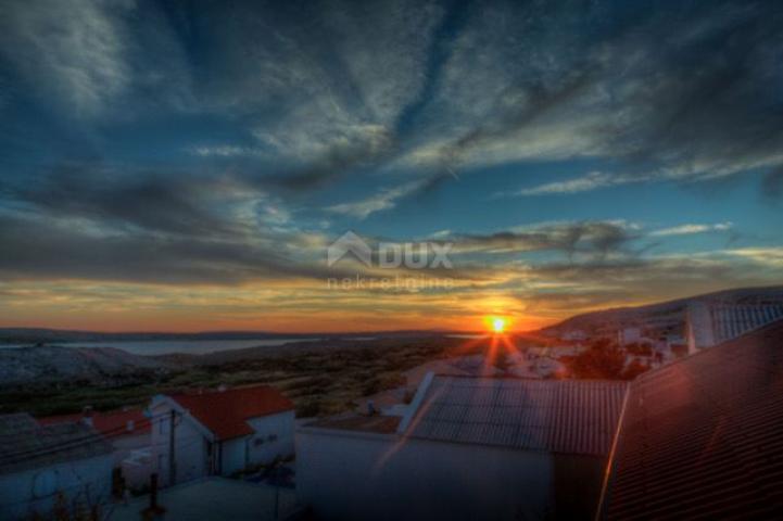 PAG, ZUBOVIĆI - House with 4 apartments near Novalja