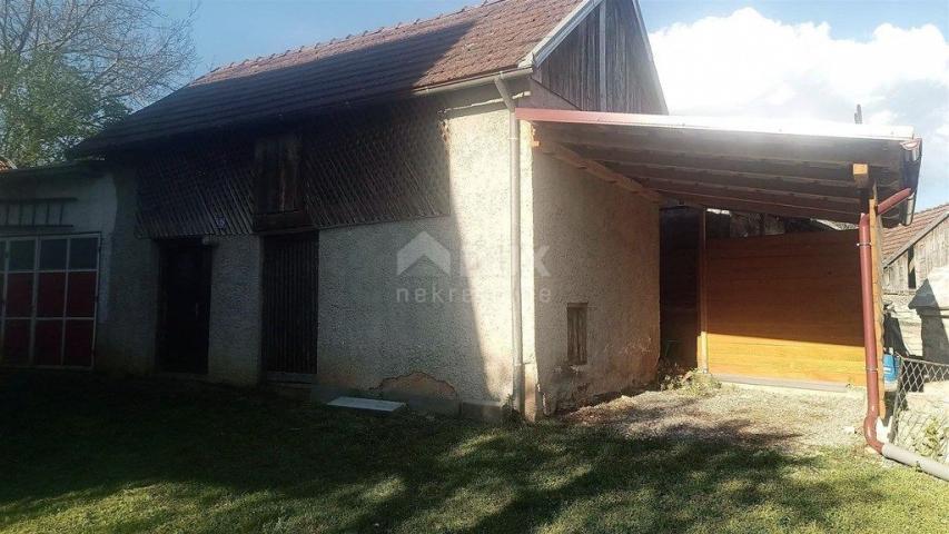 OTOČAC - Haus mit Blick auf die ganze Stadt