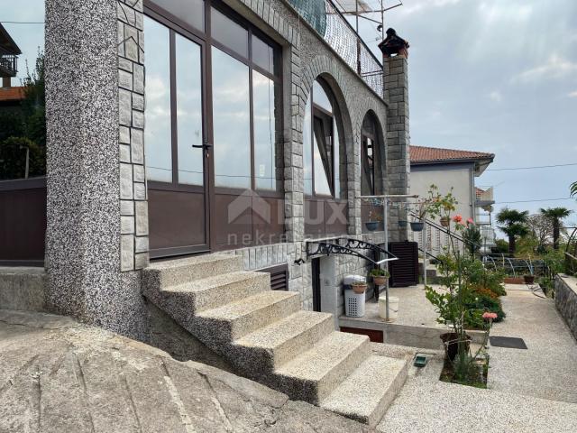 RIJEKA, SRDOČI, GRBCI - detached house with 4 apartments + outbuilding + garden! OPPORTUNITY!