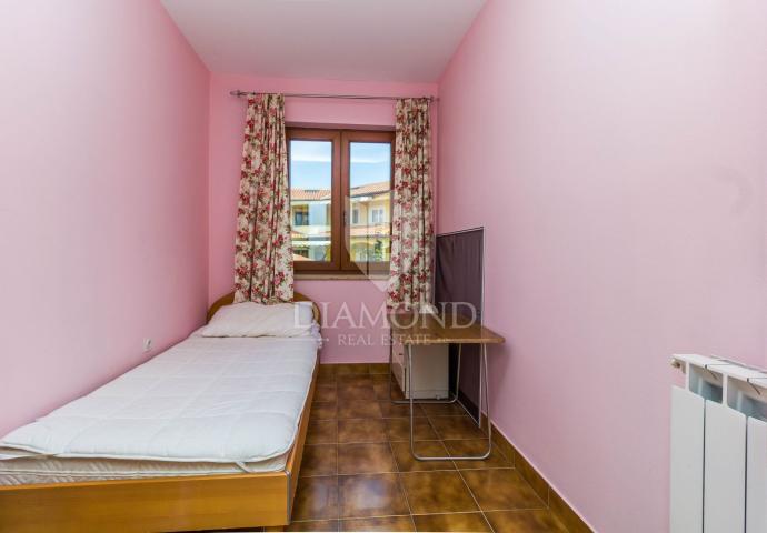 Apartmenthaus mit 4 Apartments in der Nähe von Porec