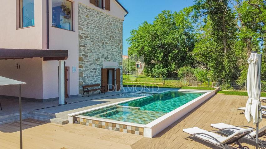 Umag surroundings, renovated house with a sports spirit