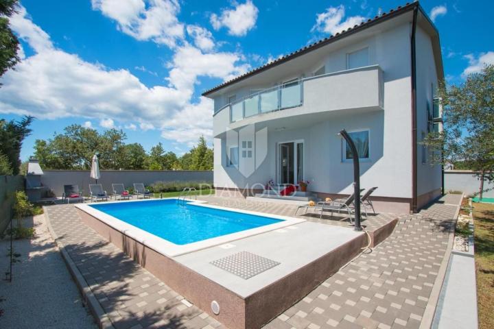 Vodnjan, surroundings, holiday house with pool