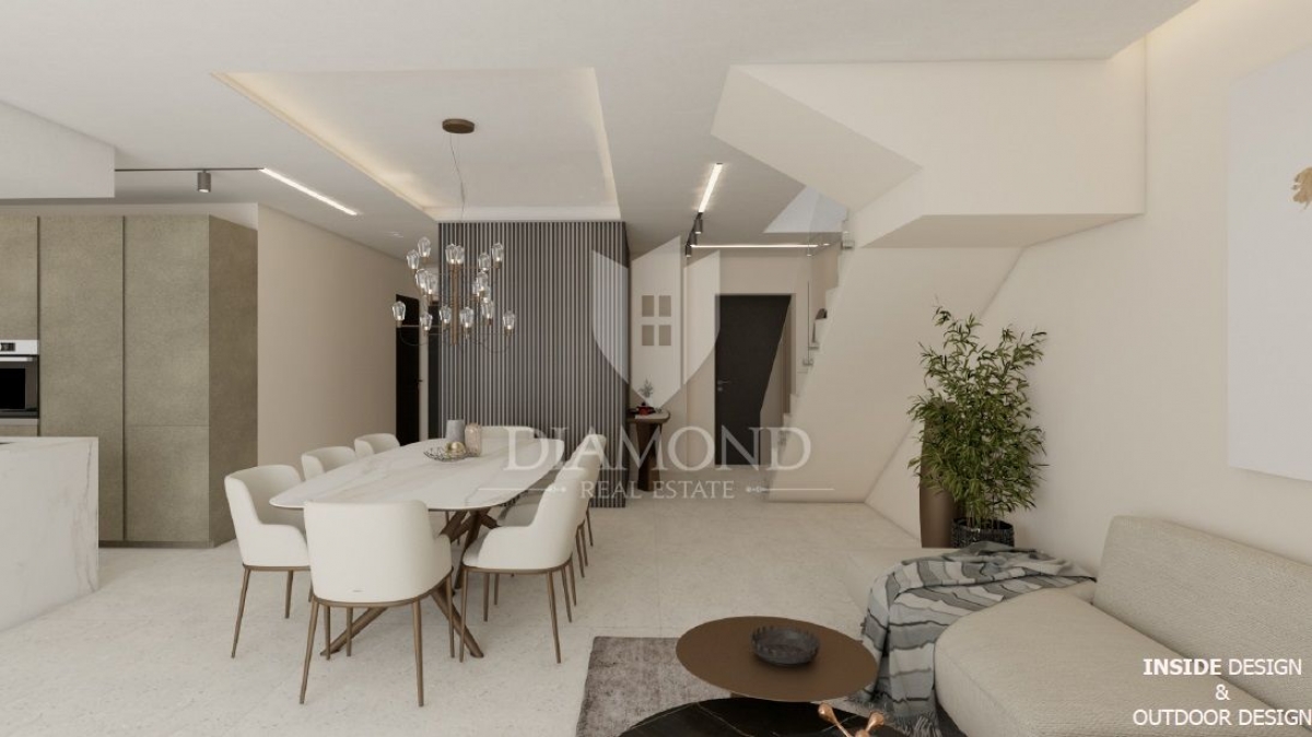 Rovinj, penthouse near the center with sea view