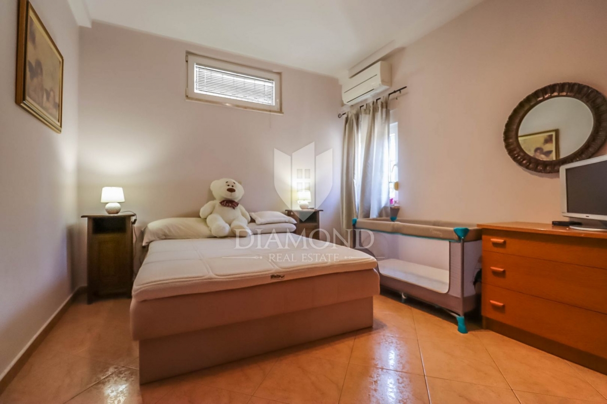 Rovinj, tolle Wohnung in ruhiger Lage am Meer