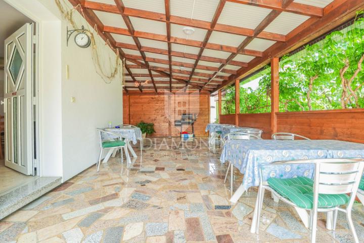 Umag, house with a beautiful garden and pool!