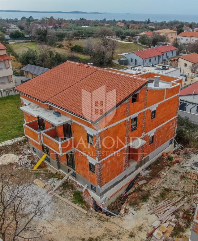 Fažana, surroundings, semi-detached house with sea view