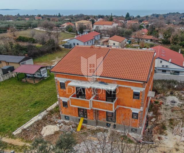 Fažana, surroundings, semi-detached house with sea view