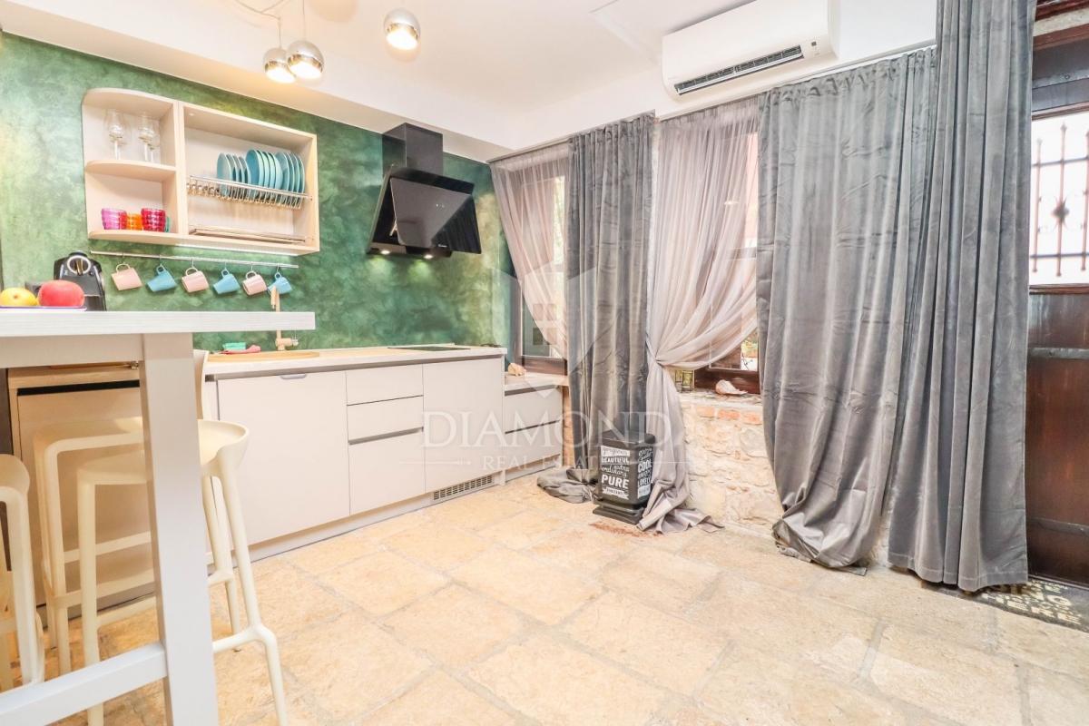 Rovinj, Zentrum, renoviertes Studio-Apartment in einer ruhigen Straße