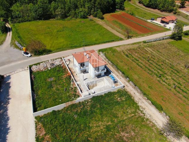 Svetvinčenat, new holiday home with swimming pool