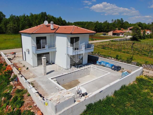 Svetvinčenat, new holiday home with swimming pool